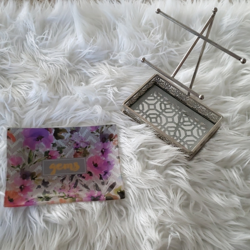 Jewelry tray And jewelry holder